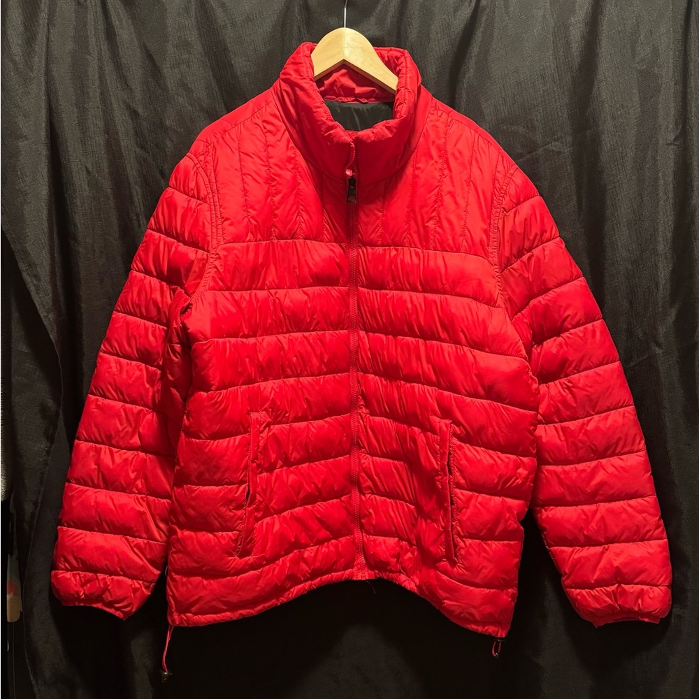GUESS Women’s Red Puffer Jacket. XXL